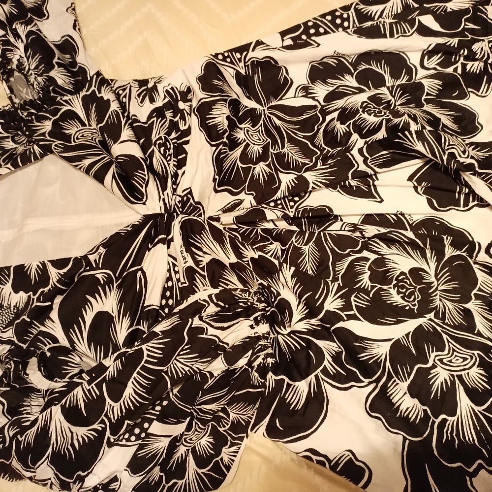 Farm Rio Dress - Picture 7 of 7